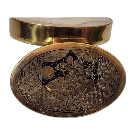 Samoset Chocolate Tin - Oval - Boston one Pound Net - Hinged Oval - Picture 2 of 6